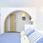 Isabella Apartment Naousa (Paros)