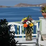 Isabella Naousa (Paros)