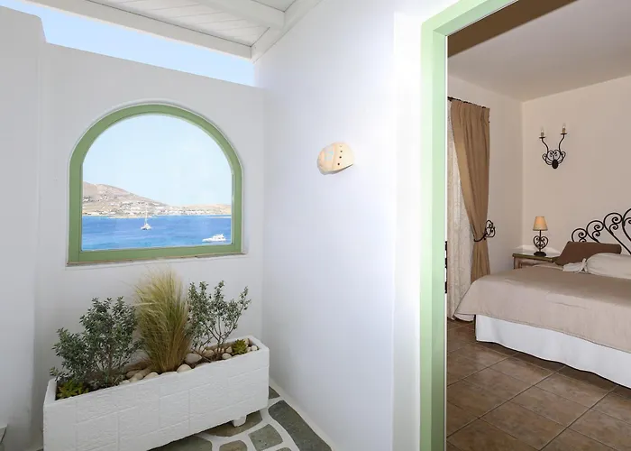 Apartment Isabella Naousa (Paros)