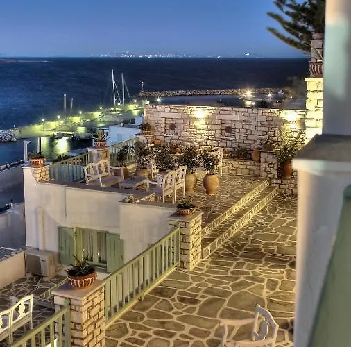 Isabella * Naousa (Paros)